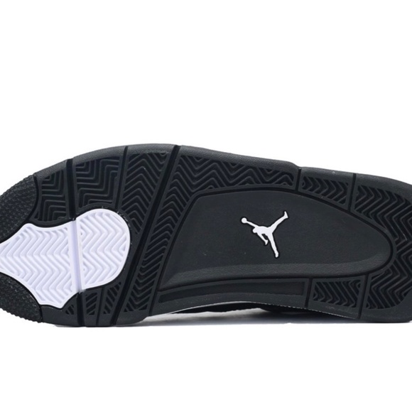 Jordan 4 “White Thunder” - Picture 5 of 8